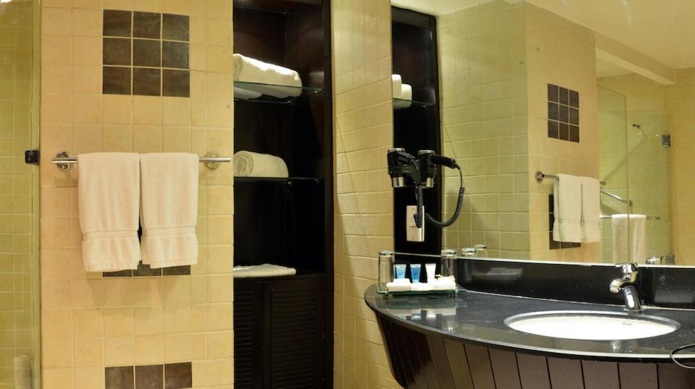 לאהור Park Lane Hotel מראה חיצוני תמונה